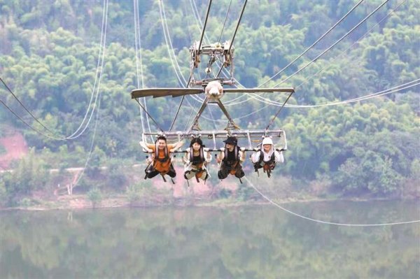通达配资 美心红酒小镇飞鹰索道引客来
